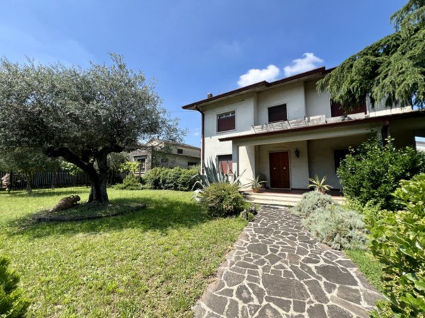 villa in vendita a Cerea