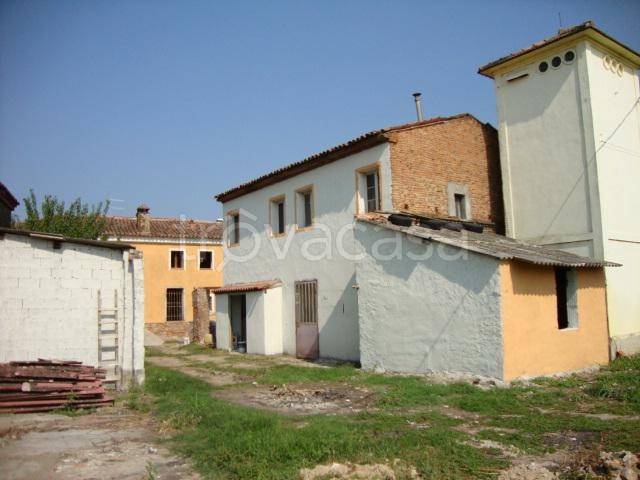 casa indipendente in vendita a Cerea in zona Palesella