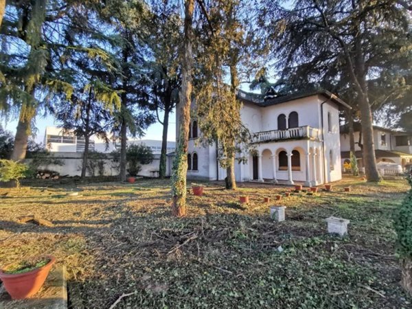 casa indipendente in vendita a Cerea