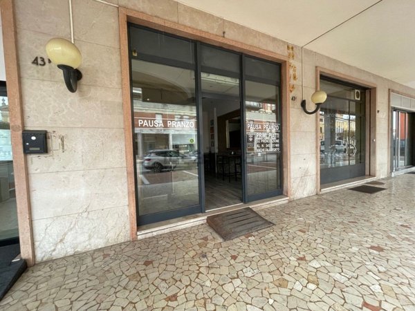 locale commerciale in vendita a Cerea