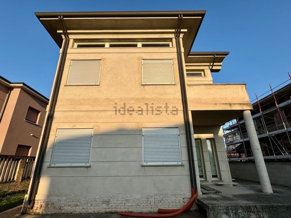 casa indipendente in vendita a Cerea