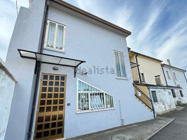 casa semindipendente in vendita a Cerea