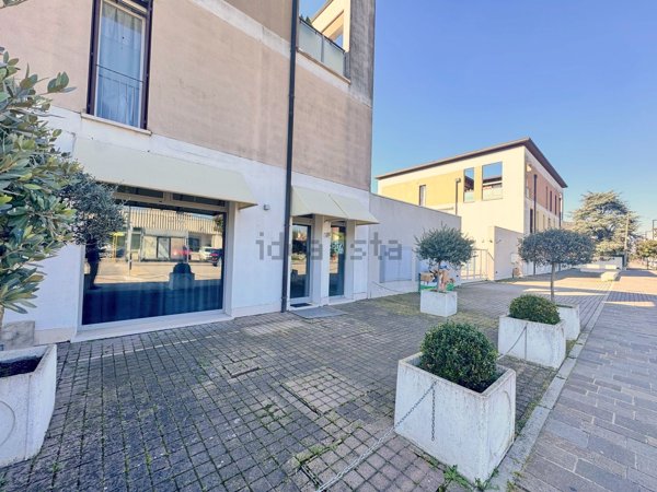 ufficio in vendita a Cerea