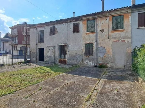 casa indipendente in vendita a Cerea