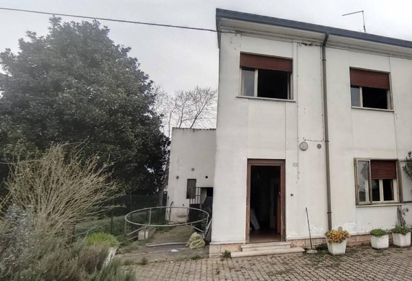 casa indipendente in vendita a Cerea in zona Asparetto