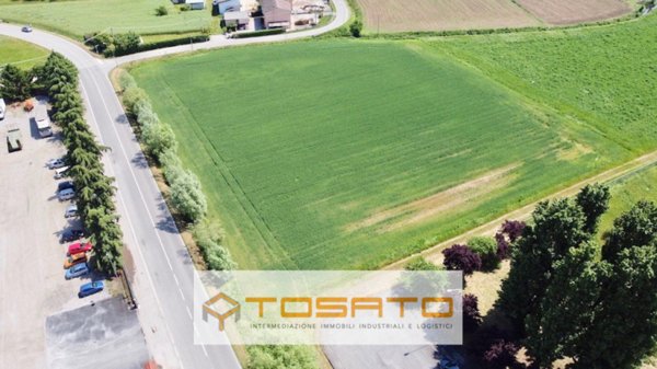 terreno edificabile in vendita a Cerea