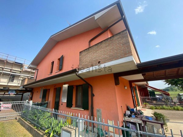 casa indipendente in vendita a Cerea