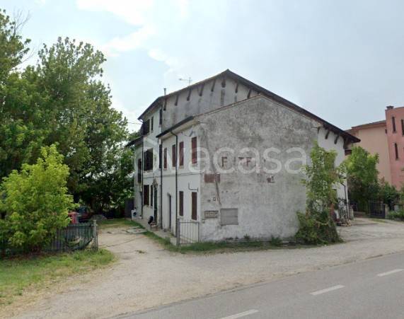 casa indipendente in vendita a Cerea in zona Asparetto
