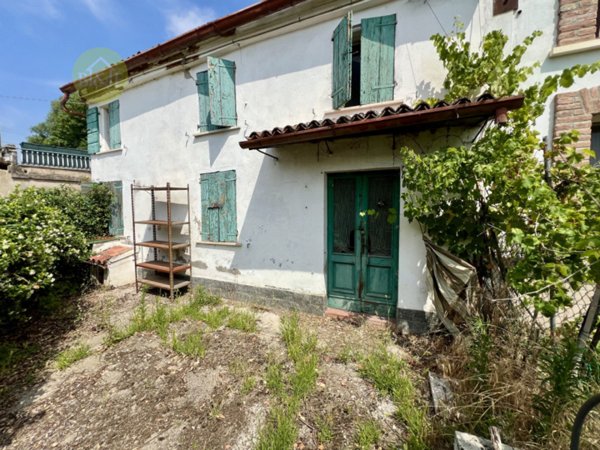 casa indipendente in vendita a Cerea