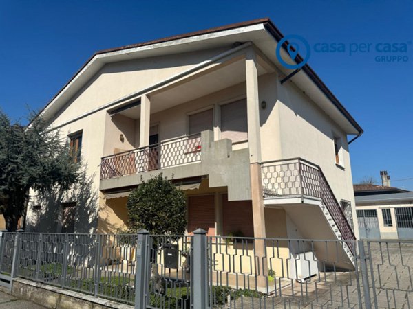 casa indipendente in vendita a Cerea