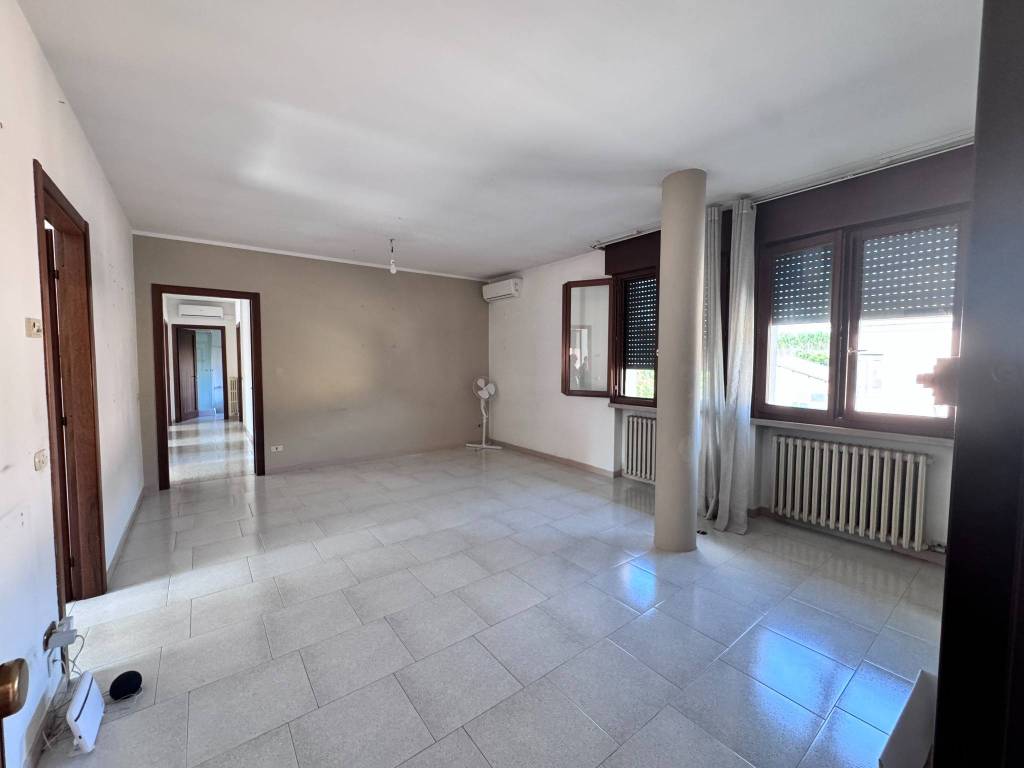 appartamento in vendita a Cerea in zona Cherubine