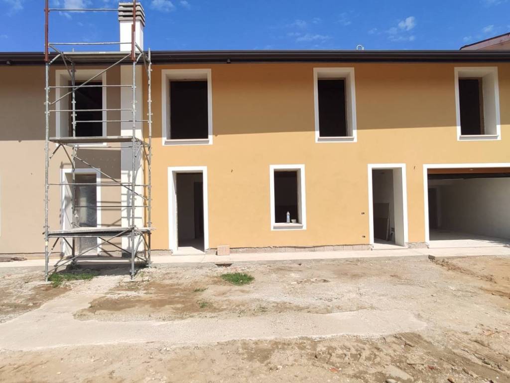 casa indipendente in vendita a Cerea