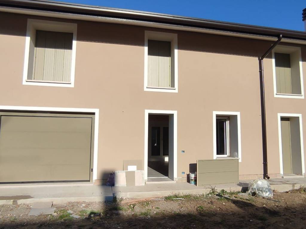 casa indipendente in vendita a Cerea