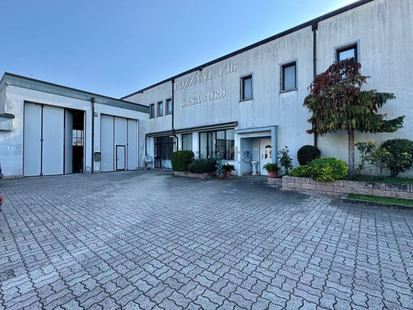 locale commerciale in vendita a Cerea