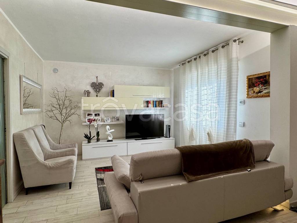 casa indipendente in vendita a Cerea