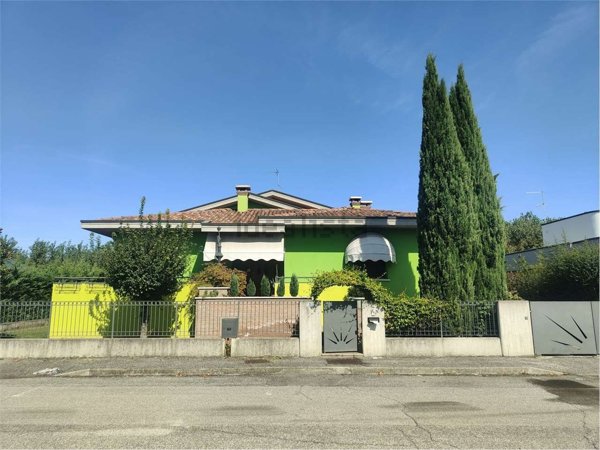 casa indipendente in vendita a Cerea