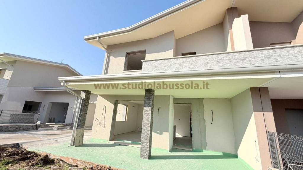 casa indipendente in vendita a Cerea