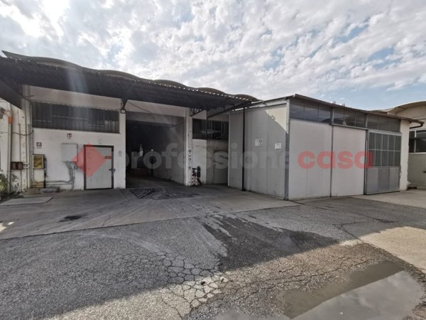 capannone in vendita a Cerea in zona Cherubine