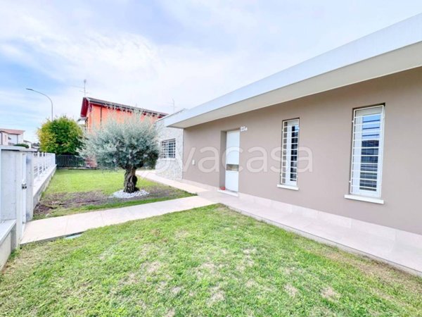 casa indipendente in vendita a Cerea