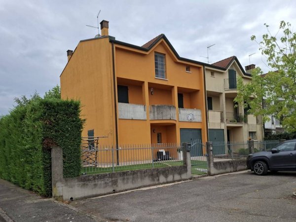 casa indipendente in vendita a Cerea