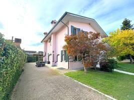 casa indipendente in vendita a Cerea in zona Asparetto