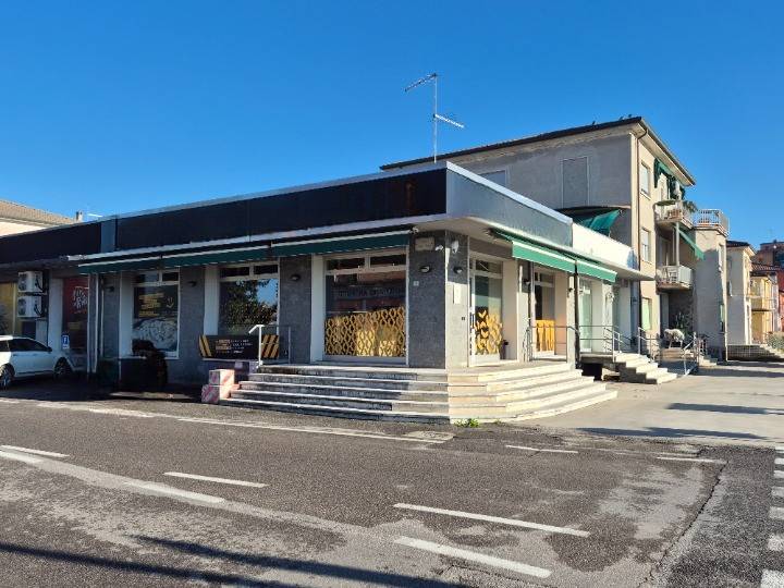 negozio in vendita a Cerea