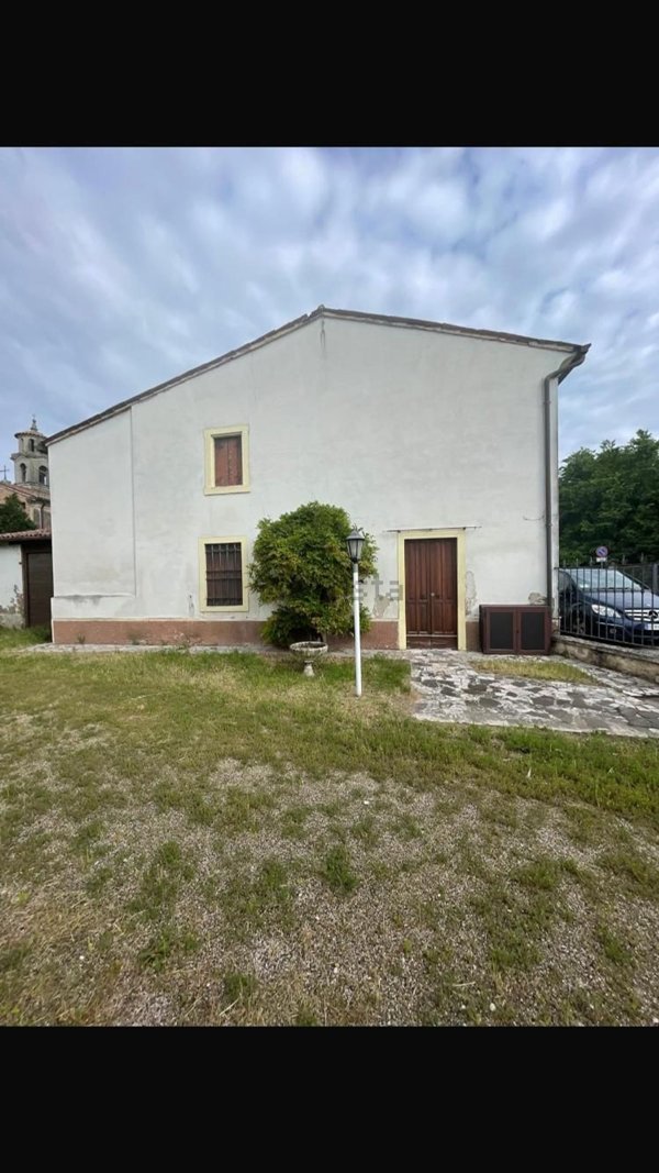 casa indipendente in vendita a Cerea