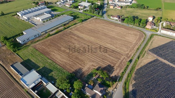 terreno agricolo in vendita a Cerea