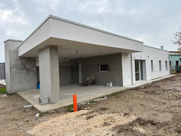 casa indipendente in vendita a Cerea