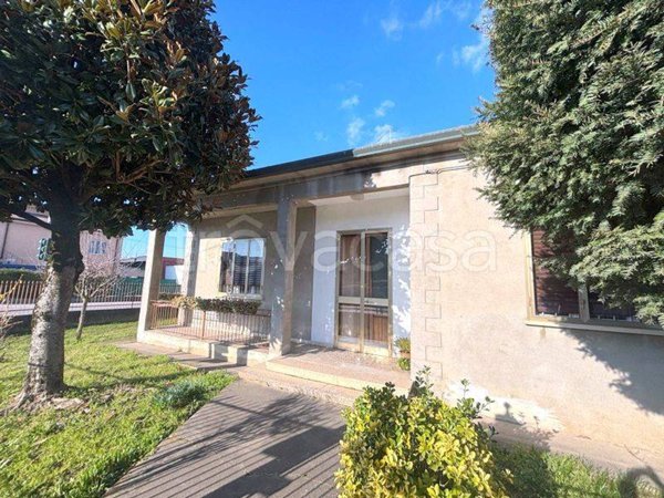 casa indipendente in vendita a Cerea