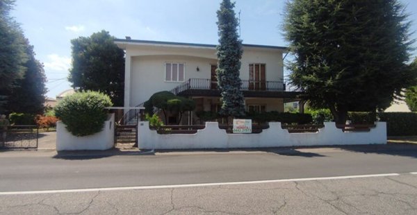 casa indipendente in vendita a Cerea