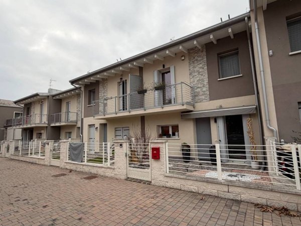 casa indipendente in vendita a Cerea