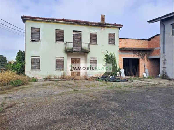 casa indipendente in vendita a Cerea