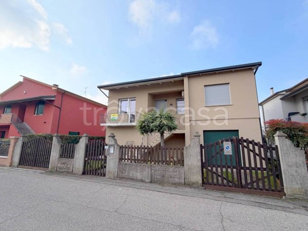 casa indipendente in vendita a Cerea