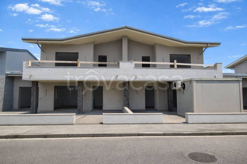 casa indipendente in vendita a Cerea