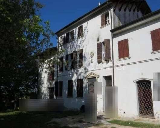 casa indipendente in vendita a Cerea in zona Asparetto