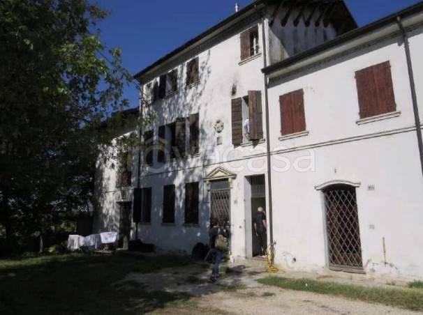 casa indipendente in vendita a Cerea in zona Asparetto