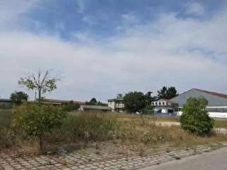 terreno edificabile in vendita a Cerea