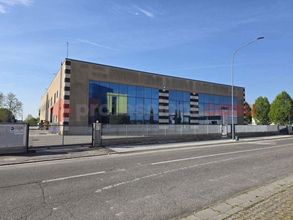 negozio in vendita a Cerea