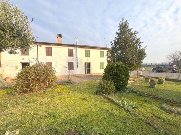 casa indipendente in vendita a Cerea