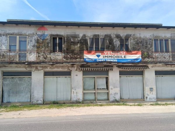 casa indipendente in vendita a Cerea