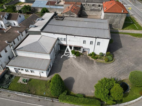 locale di sgombero in vendita a Cerea