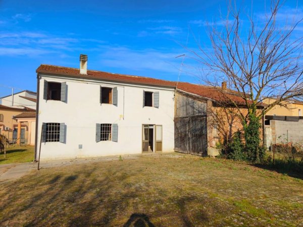 casa indipendente in vendita a Cerea