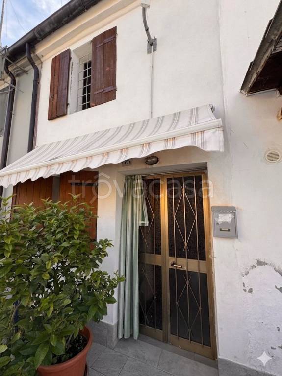casa indipendente in vendita a Cerea
