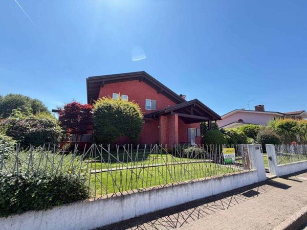 casa indipendente in vendita a Cerea in zona Asparetto