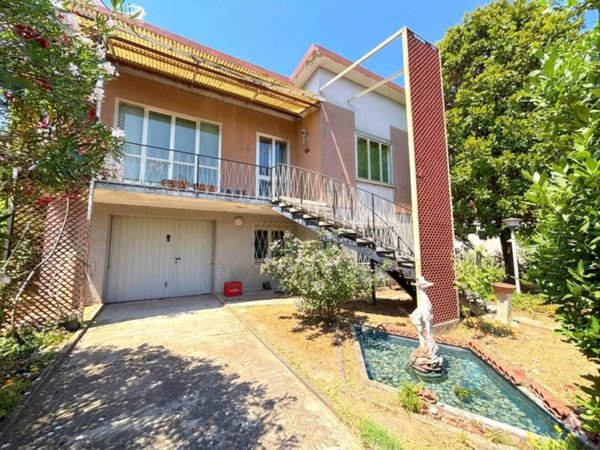 casa indipendente in vendita a Cerea
