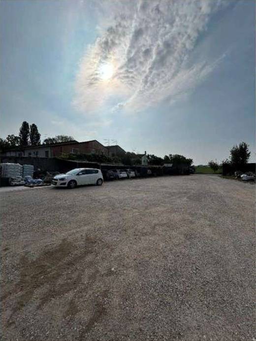 capannone in vendita a Cerea in zona Asparetto
