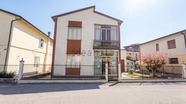 casa indipendente in vendita a Cerea