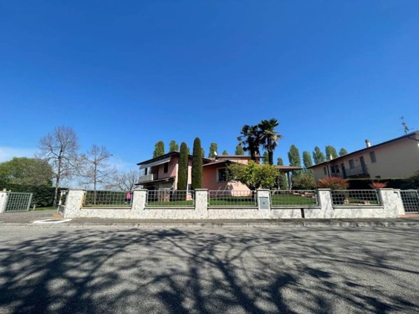 casa indipendente in vendita a Cerea in zona Cherubine