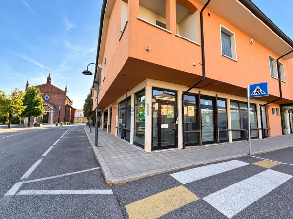 ufficio in vendita a Cerea in zona Cherubine